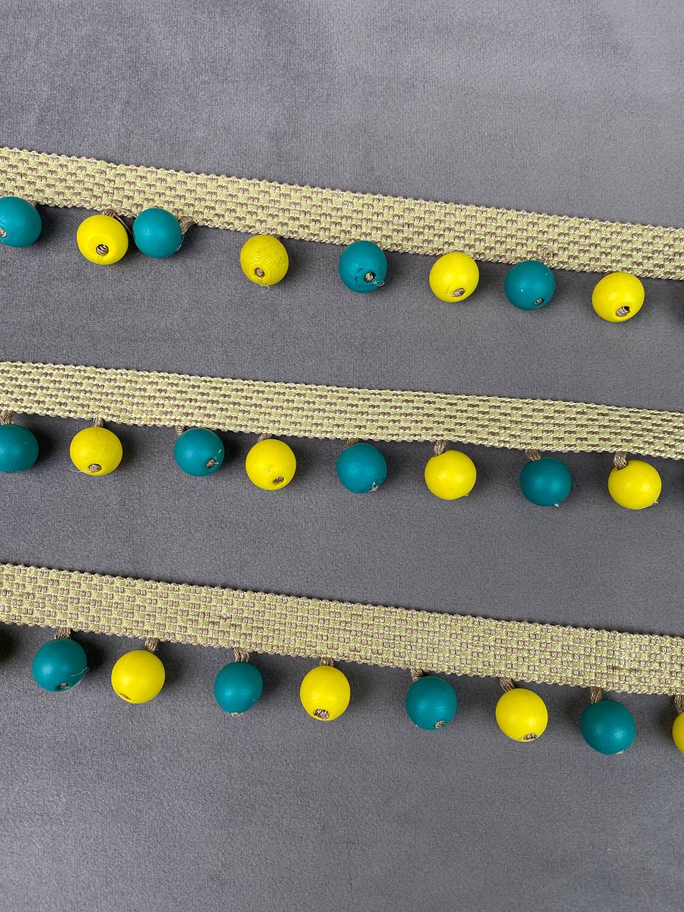 Бахрома с деревянными шариками MZ-5 лимонный/темно-бирюзовый (YELLOW/LIGHT BLUE) (3,4см/d1,5см/15м)